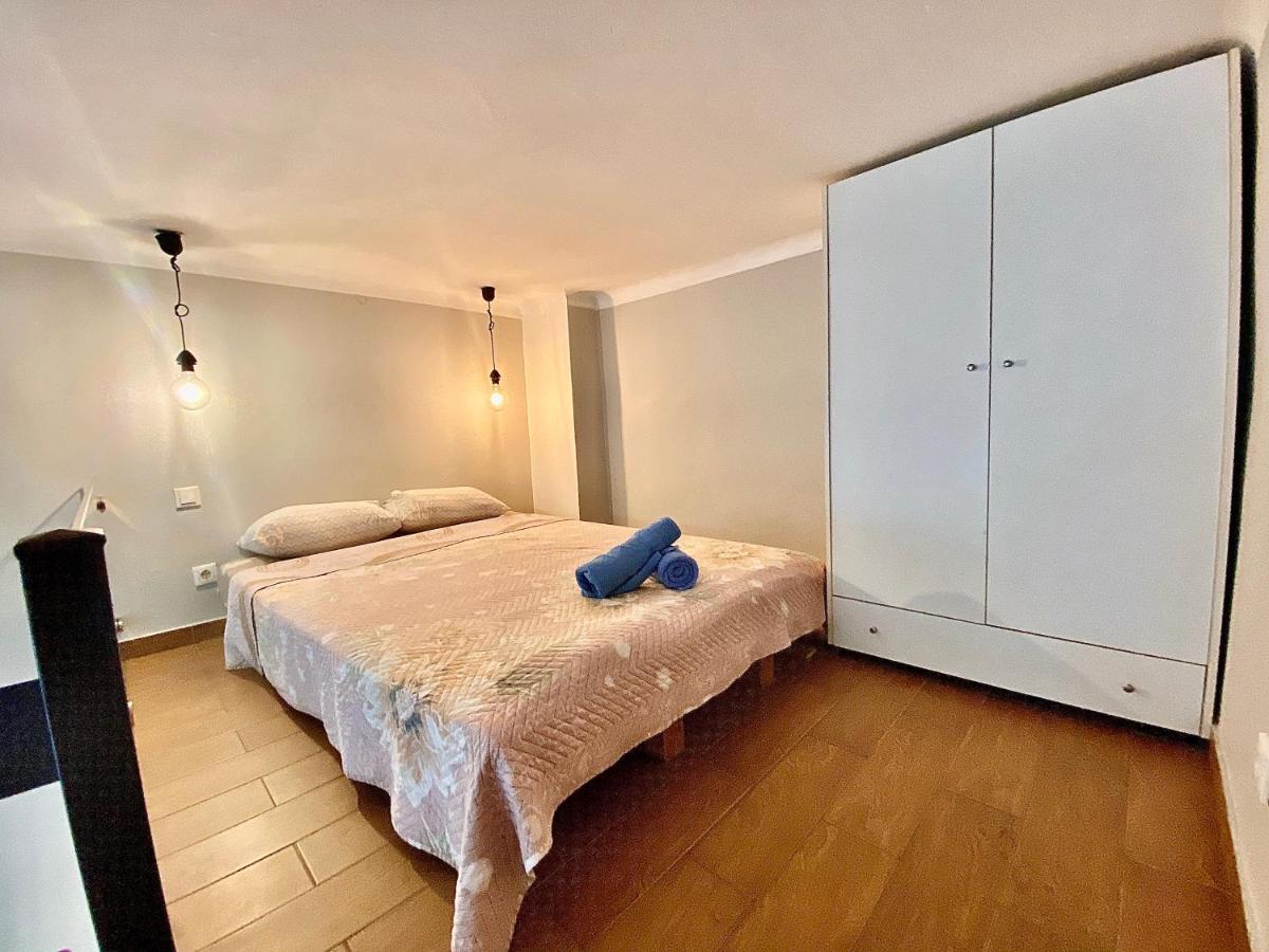Luxury Loft In The Center